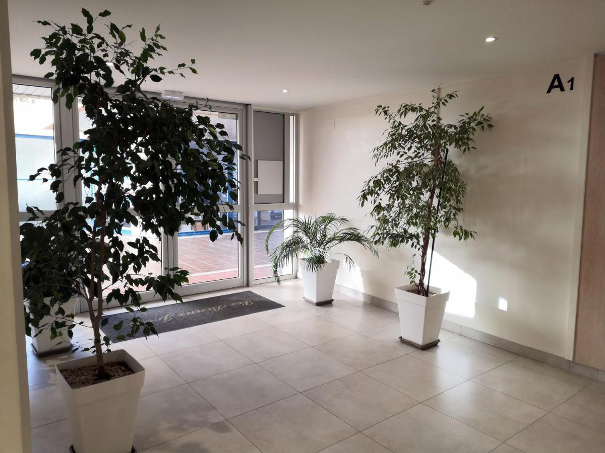 2 Pieces Climatise Avec Balcon Dans Le Vieil Antibes, Residence Avec Ascenseur ภายนอก รูปภาพ