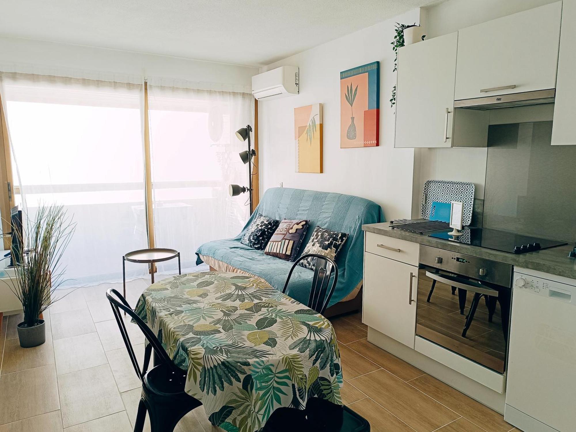 2 Pieces Climatise Avec Balcon Dans Le Vieil Antibes, Residence Avec Ascenseur ภายนอก รูปภาพ
